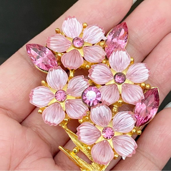 Vintage Unsigned Pink Rhinestones Flower Bouquet Brooch - Picture 11 of 15